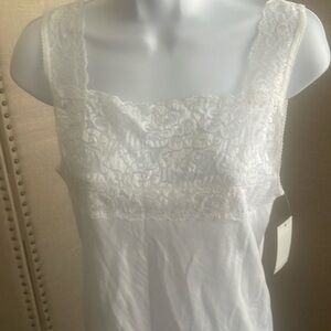 White lace tank
